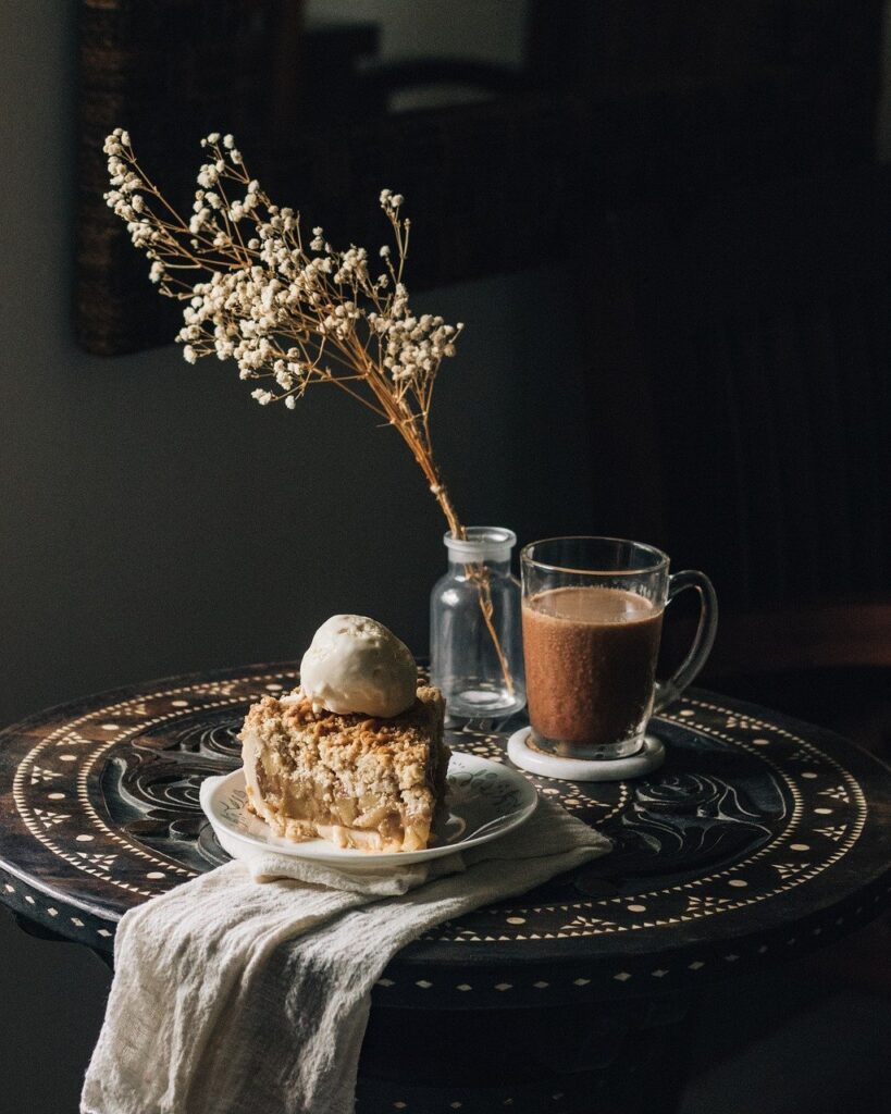 関東風と関西風のおせちの選び方は親族にどう伝えるべき？